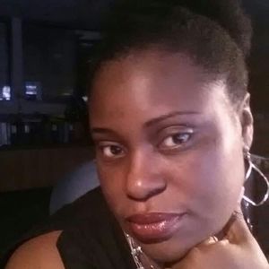 Meet your Posher, Traycie